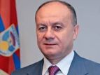 Министр обороны Армении отправился с официальным визитом в Грецию 