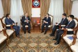 В МИД Кыргызстана принят помощник президента Азербайджана