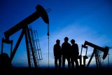 Цена нефти упала