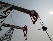 Цены на нефть торгуются разнонаправленно на данных API по запасам в США