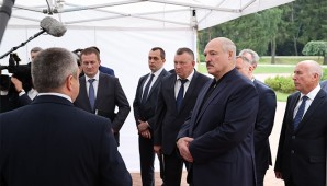 Александр Лукашенко посетил агрокомбинат "Дзержинский"
