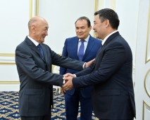 Президент Садыр Жапаров встретился со старейшинами Организации тюркских государств