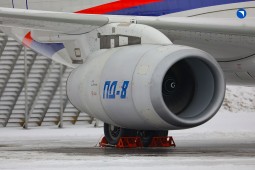 Самолет «Суперджет» с двигателями ПД-8 совершил первый полет