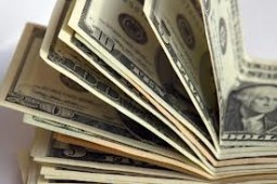 Доллар опустился ниже 46 руб. на торгах Московской биржи